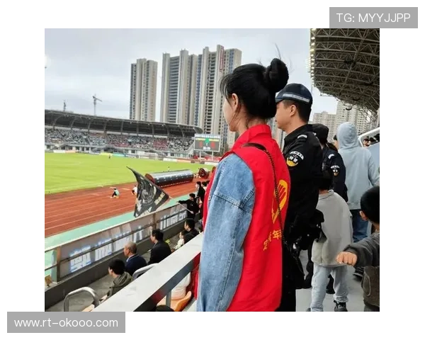 业余足球联赛志愿者服务，社区体育设施维护